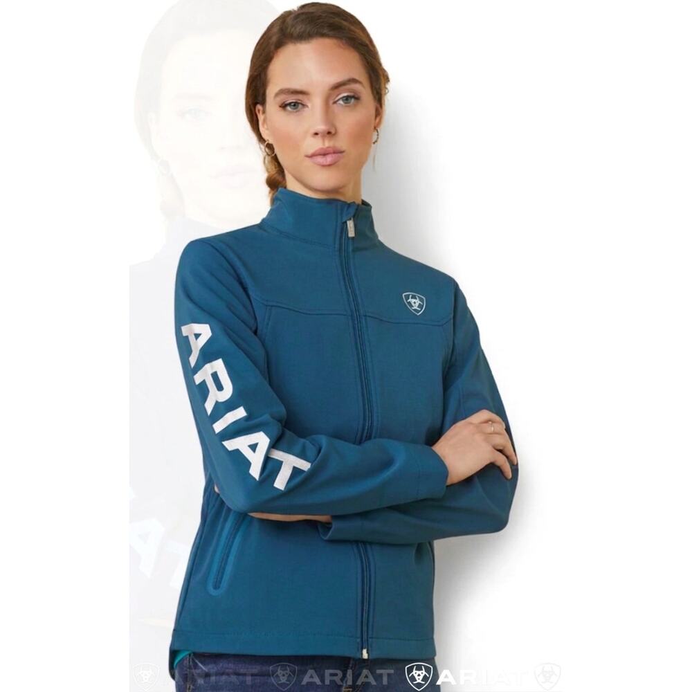 ARIAT Women's New Team Softshell Jacket Medium Deep Petroleum Teal Blue